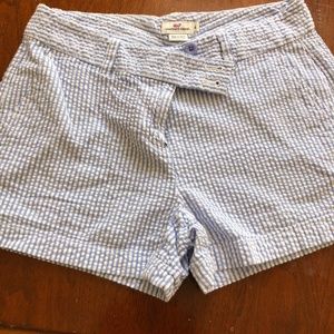 Vineyard Vines Seersucker shorts size 4